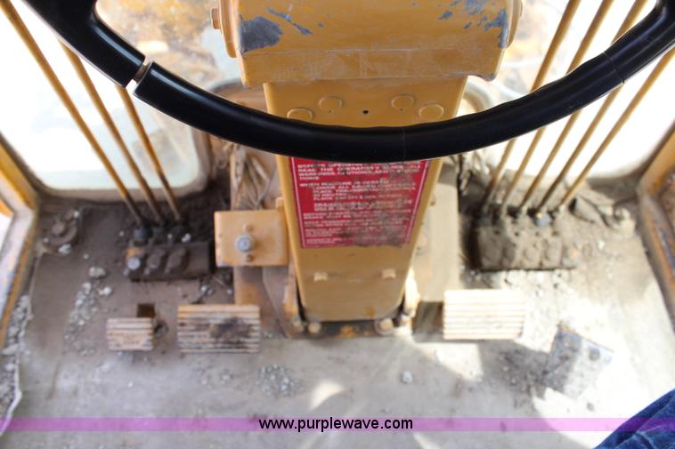 image for item H2725 1976 Caterpillar 140G articulated motor grader