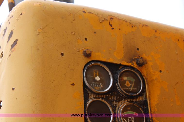 image for item H2725 1976 Caterpillar 140G articulated motor grader
