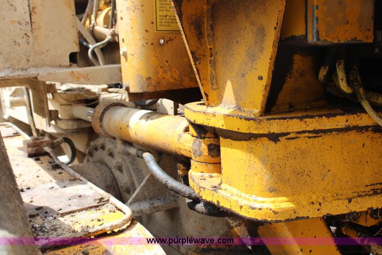 image for item H2725 1976 Caterpillar 140G articulated motor grader