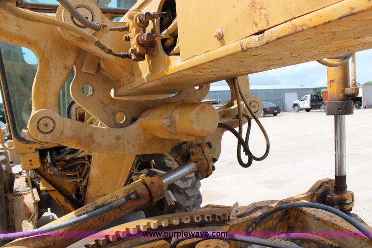 image for item H2725 1976 Caterpillar 140G articulated motor grader