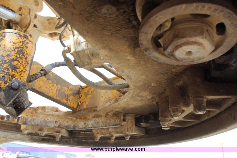 image for item H2725 1976 Caterpillar 140G articulated motor grader