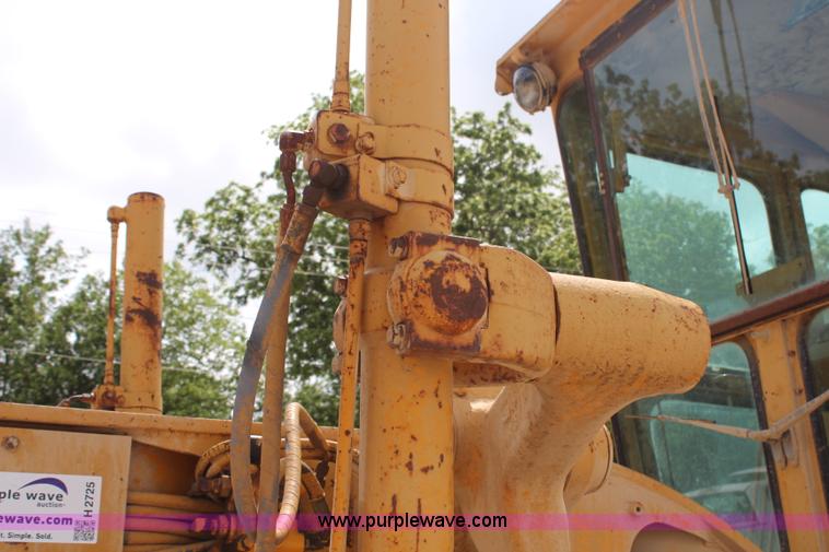 image for item H2725 1976 Caterpillar 140G articulated motor grader