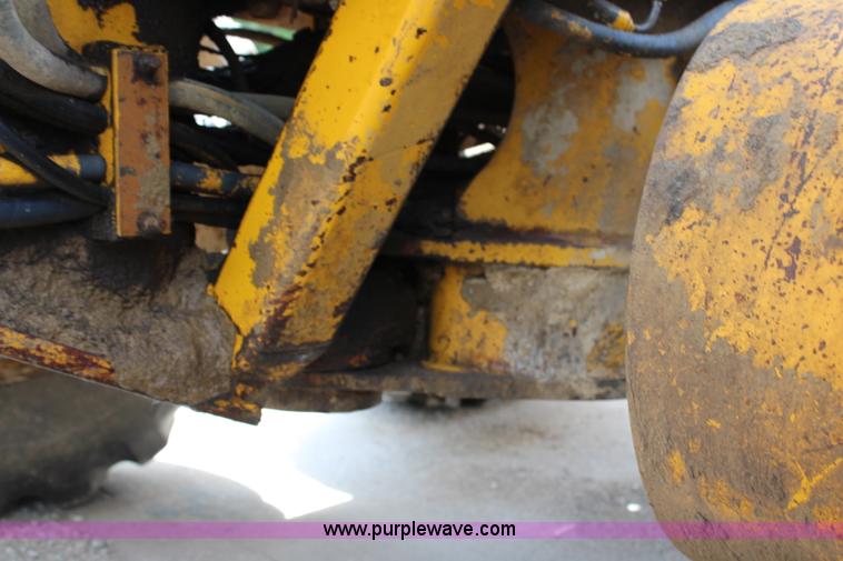 image for item H2725 1976 Caterpillar 140G articulated motor grader