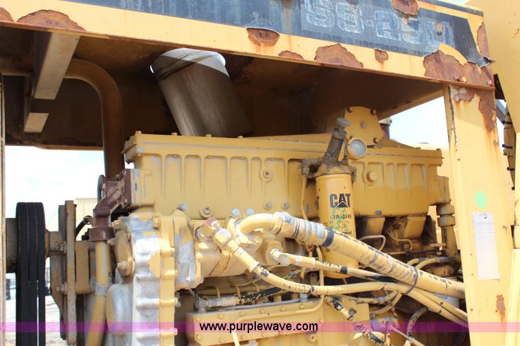image for item H2726 1990 Caterpillar SS-250 soil stabilizer