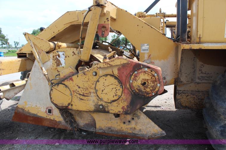 image for item H2726 1990 Caterpillar SS-250 soil stabilizer