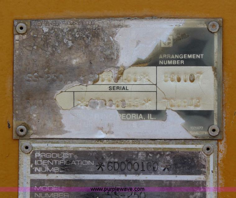 image for item H2726 1990 Caterpillar SS-250 soil stabilizer