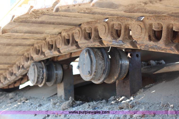 image for item H2743 2003 Komatsu PC400LC-6LM excavator