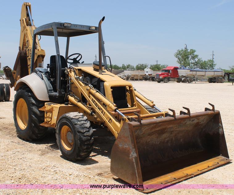 image for item H2989 1998 New Holland 555E backhoe