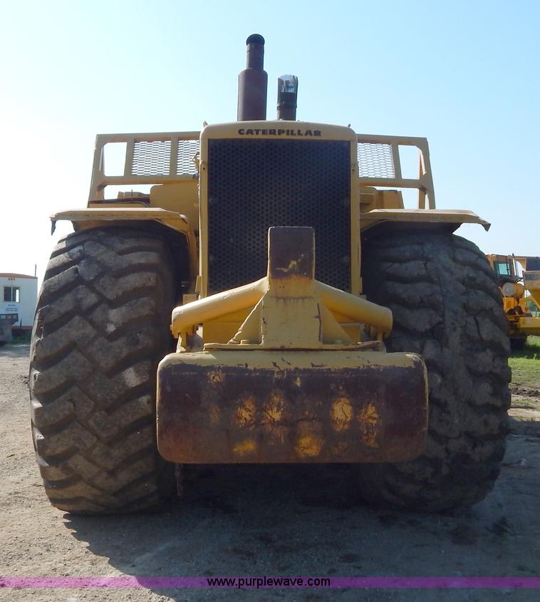 image for item H3343 1977 Caterpillar 637D dual engine conventional scraper