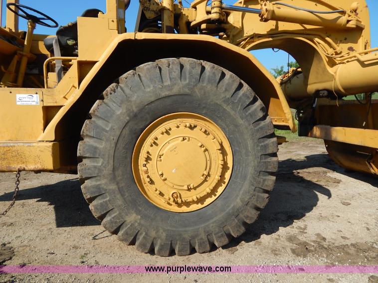 image for item H3343 1977 Caterpillar 637D dual engine conventional scraper