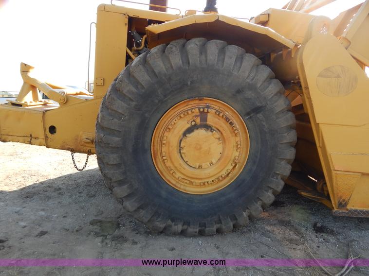 image for item H3343 1977 Caterpillar 637D dual engine conventional scraper