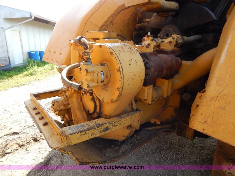 image for item H3343 1977 Caterpillar 637D dual engine conventional scraper