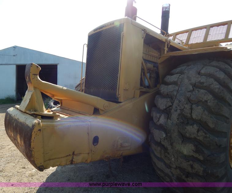image for item H3343 1977 Caterpillar 637D dual engine conventional scraper