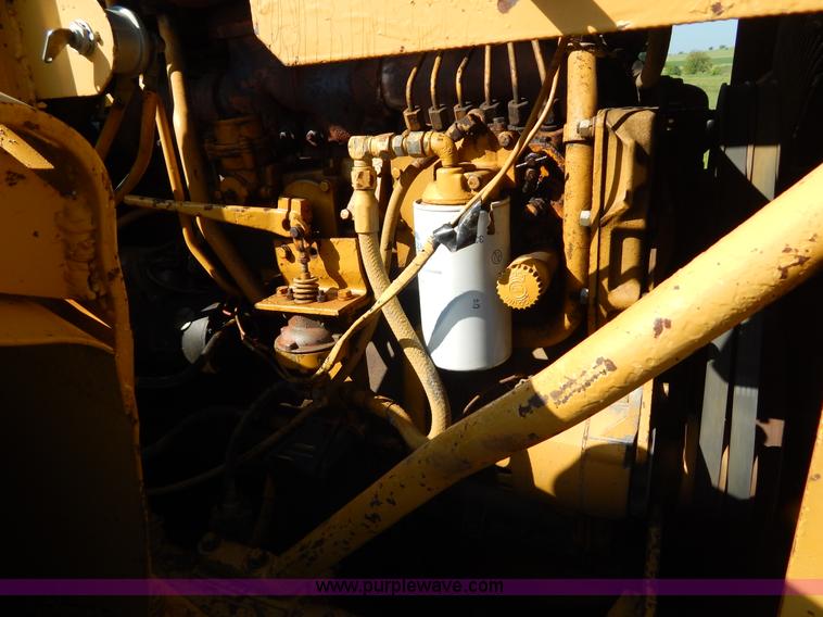 image for item H3343 1977 Caterpillar 637D dual engine conventional scraper