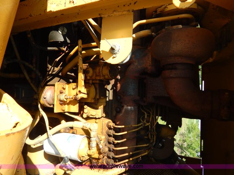 image for item H3343 1977 Caterpillar 637D dual engine conventional scraper