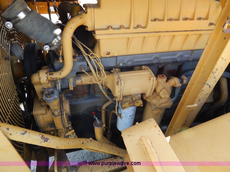 image for item H3343 1977 Caterpillar 637D dual engine conventional scraper