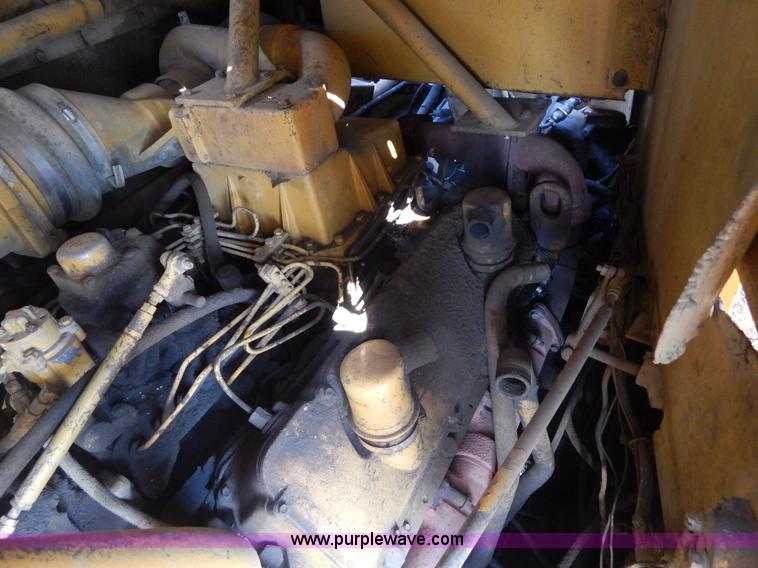 image for item H3343 1977 Caterpillar 637D dual engine conventional scraper