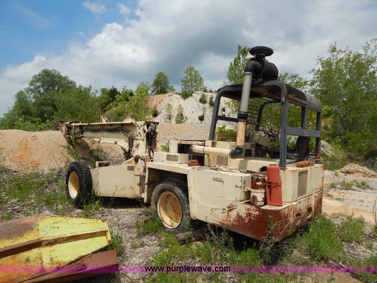 image for item H3349 1993 Getman S-330 articulated low profile scaler