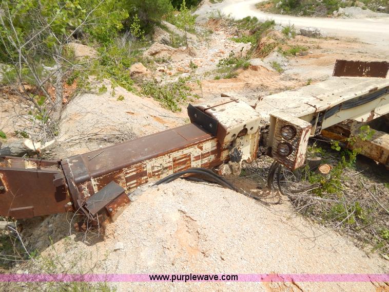 image for item H3349 1993 Getman S-330 articulated low profile scaler