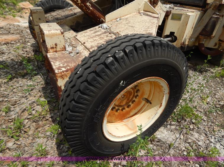 image for item H3349 1993 Getman S-330 articulated low profile scaler