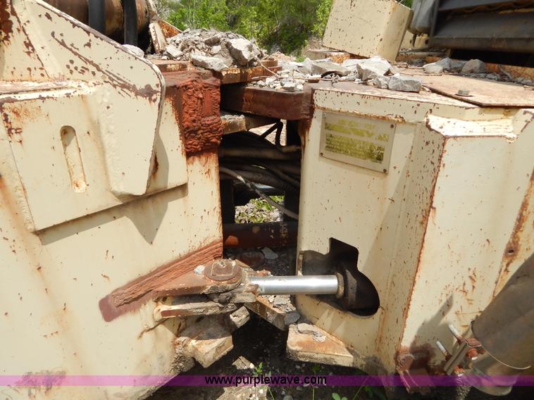 image for item H3349 1993 Getman S-330 articulated low profile scaler