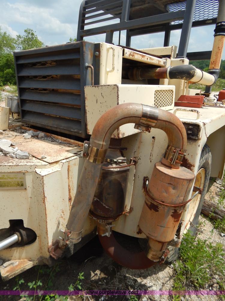 image for item H3349 1993 Getman S-330 articulated low profile scaler