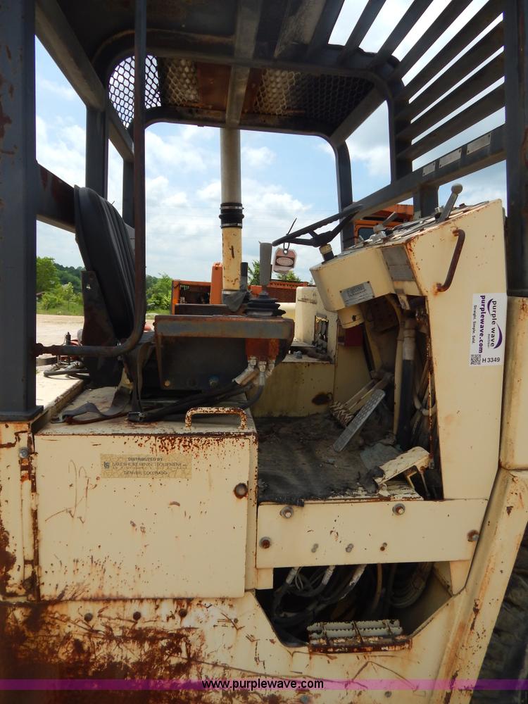 image for item H3349 1993 Getman S-330 articulated low profile scaler