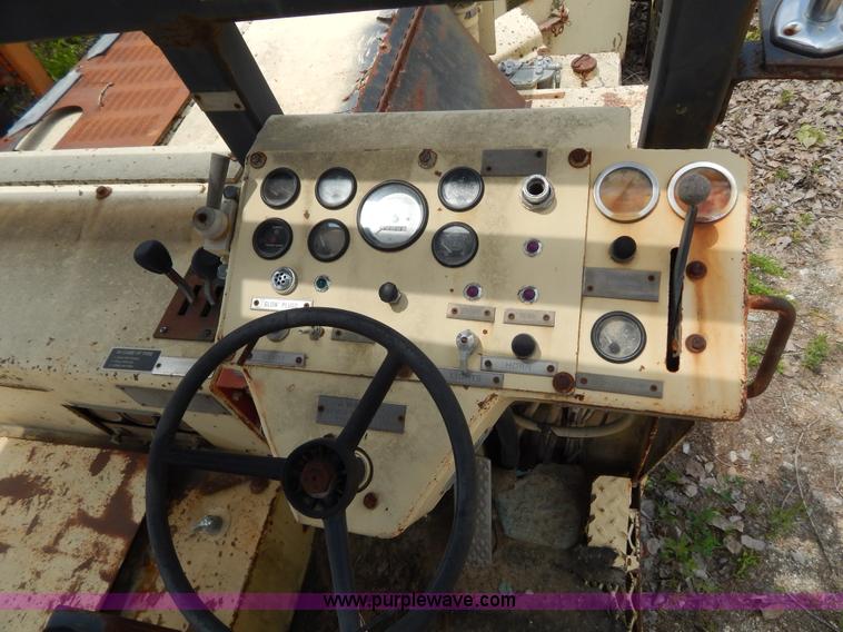 image for item H3349 1993 Getman S-330 articulated low profile scaler