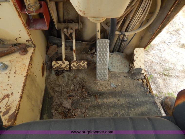 image for item H3349 1993 Getman S-330 articulated low profile scaler