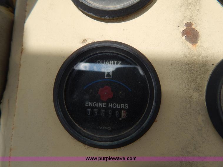 image for item H3349 1993 Getman S-330 articulated low profile scaler