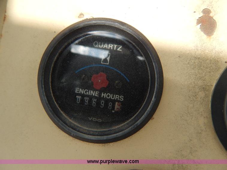 image for item H3349 1993 Getman S-330 articulated low profile scaler