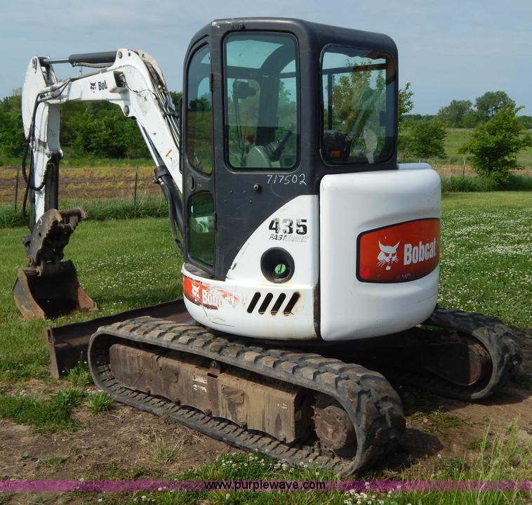 image for item H3350 2007 Bobcat 435HAG compact excavator