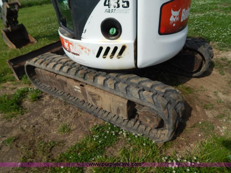 image for item H3350 2007 Bobcat 435HAG compact excavator