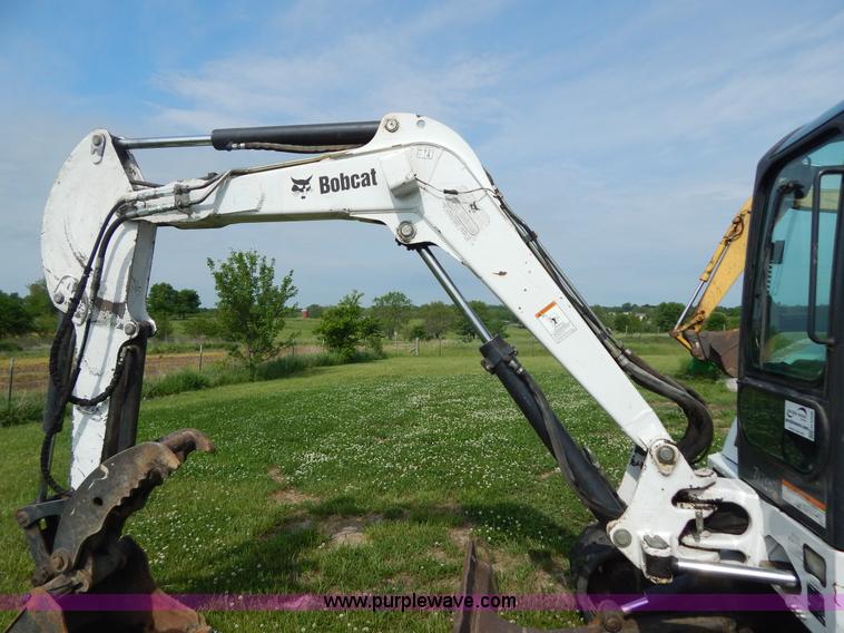 image for item H3350 2007 Bobcat 435HAG compact excavator