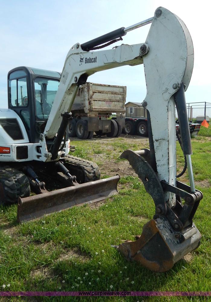 image for item H3350 2007 Bobcat 435HAG compact excavator