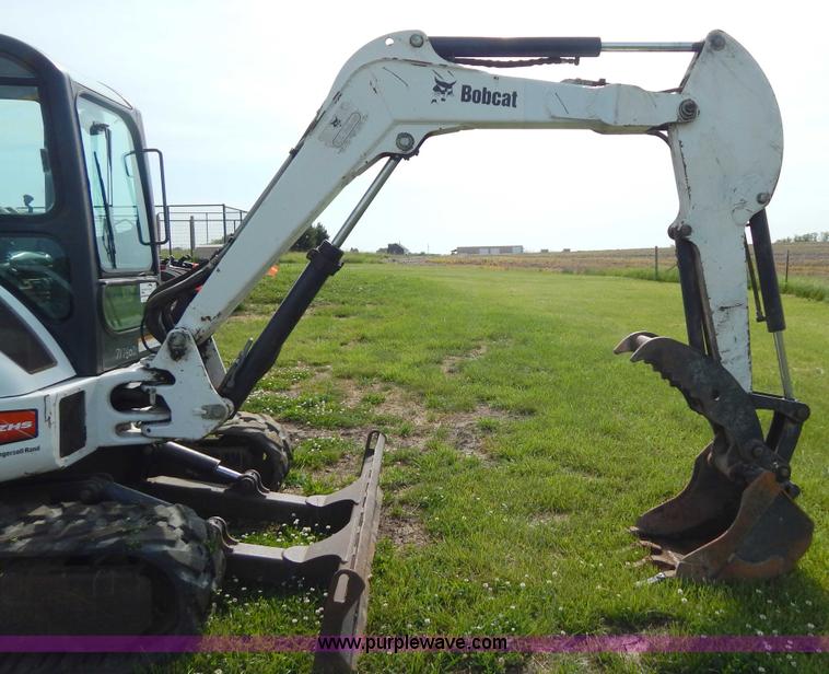 image for item H3350 2007 Bobcat 435HAG compact excavator
