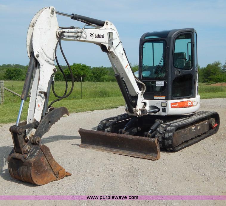 image for item H3351 2006 Bobcat 435HAG compact excavator
