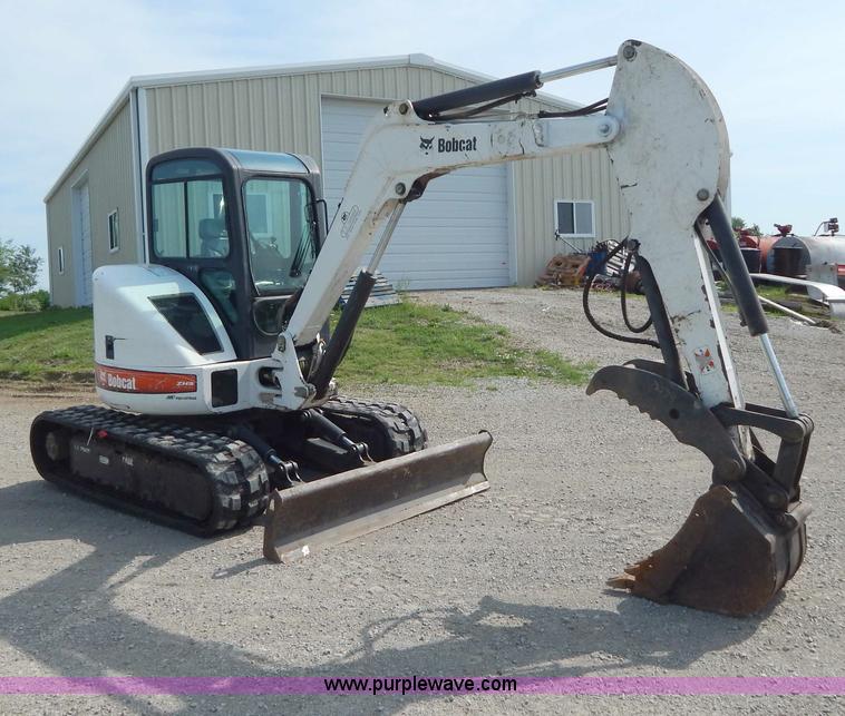 image for item H3351 2006 Bobcat 435HAG compact excavator