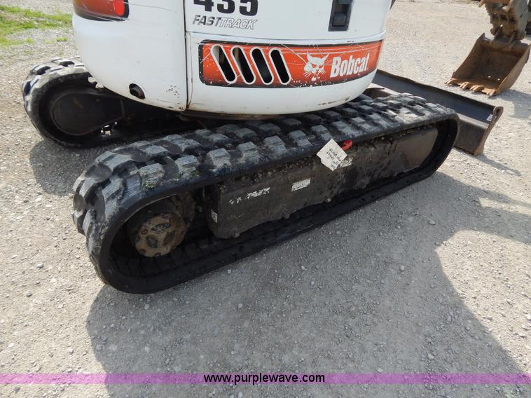 image for item H3351 2006 Bobcat 435HAG compact excavator
