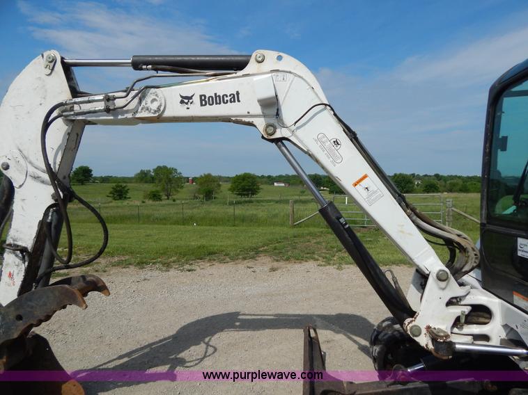 image for item H3351 2006 Bobcat 435HAG compact excavator