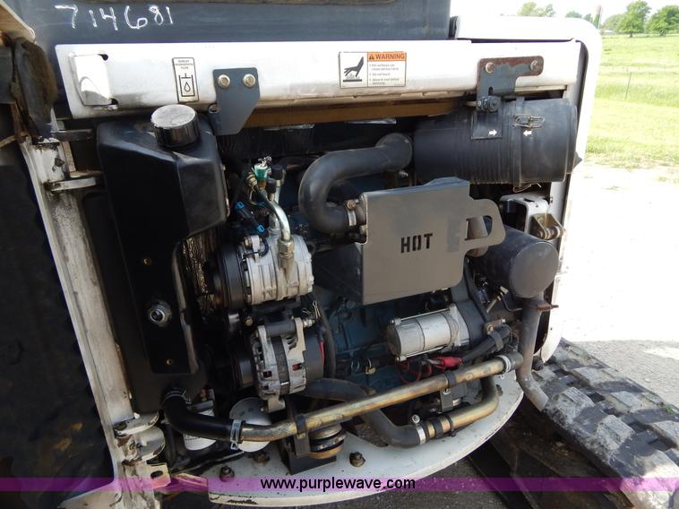 image for item H3351 2006 Bobcat 435HAG compact excavator