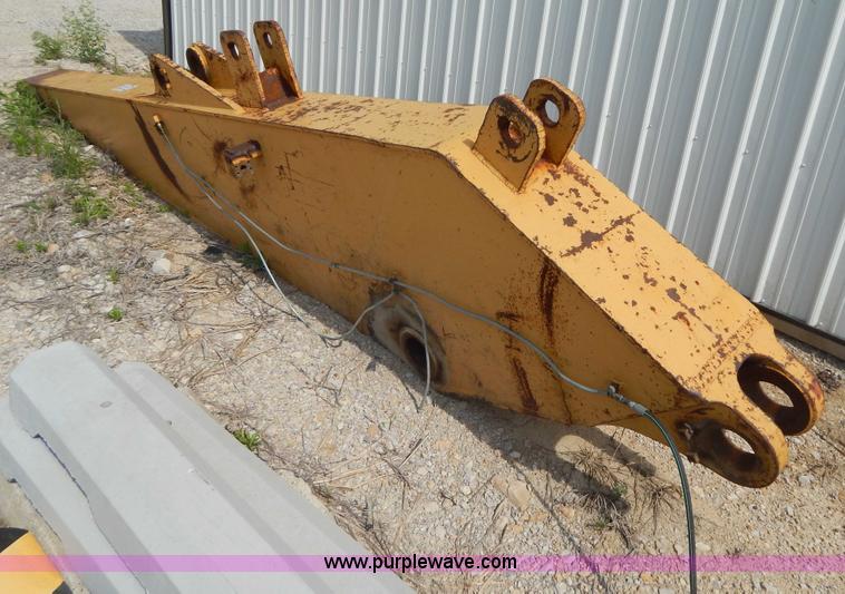 image for item H3357 16'L excavator stick