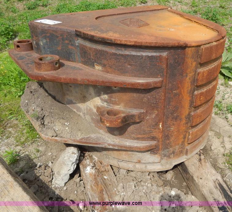 image for item H3358 42" excavator bucket