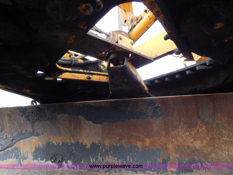 image for item H3390 1989 John Deere 670B motor grader