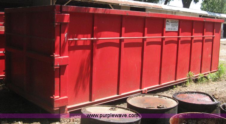 image for item H5431 2000 KL Metal Fab roll off dumpster
