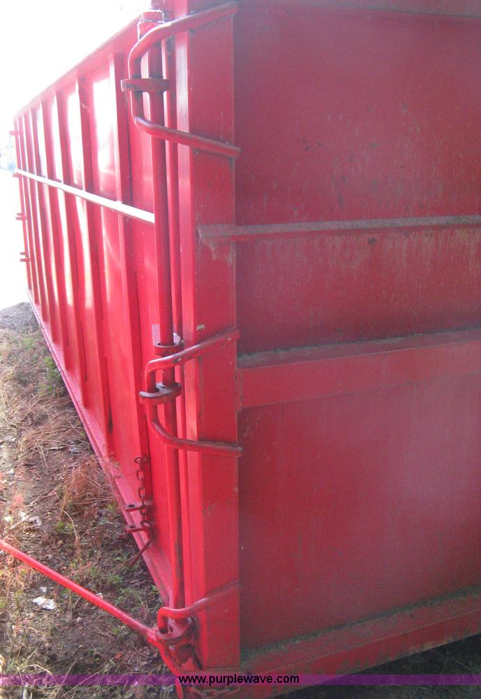 image for item H5431 2000 KL Metal Fab roll off dumpster