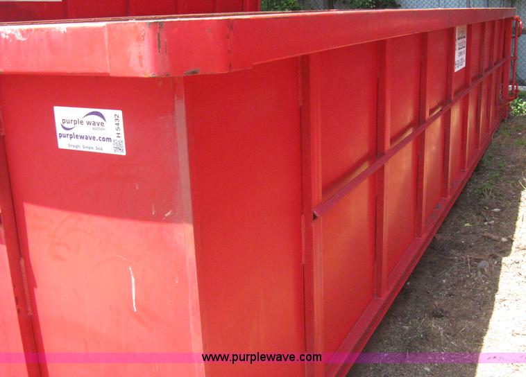 image for item H5432 2000 KL Metal Fab roll off dumpster