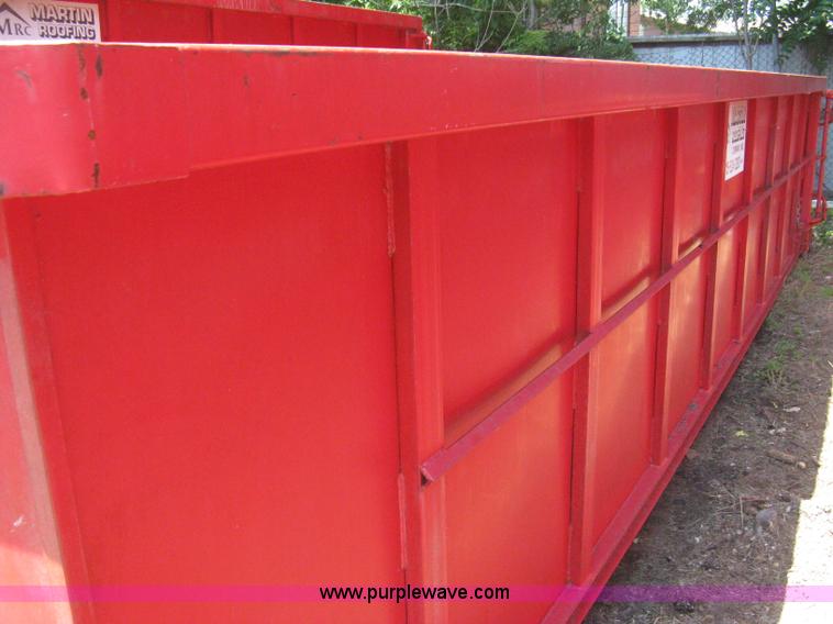 image for item H5432 2000 KL Metal Fab roll off dumpster