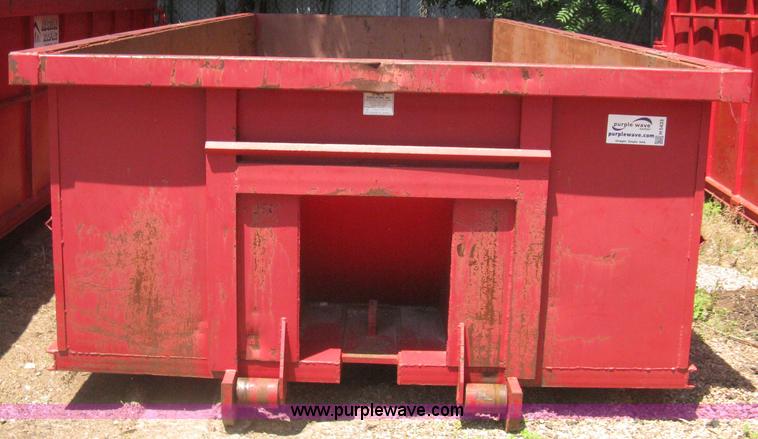 image for item H5433 2001 KL Metal Fab roll off dumpster