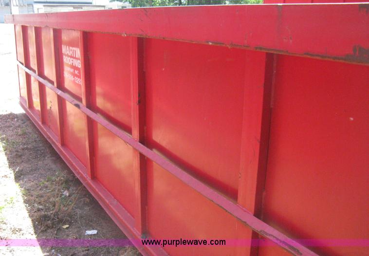 image for item H5433 2001 KL Metal Fab roll off dumpster